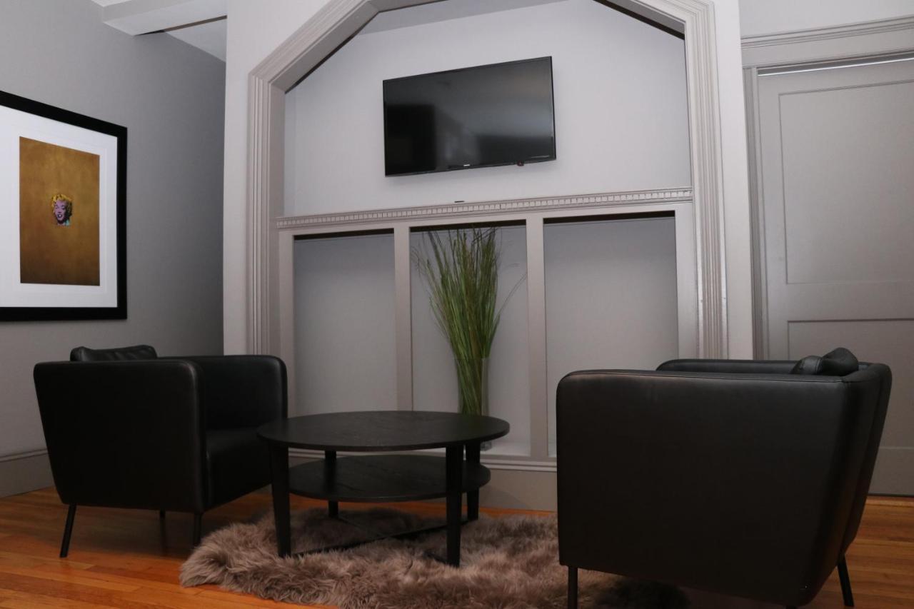 A Stylish Stay W/ A Queen Bed, Heated Floors.. #34 بروكلاين المظهر الخارجي الصورة