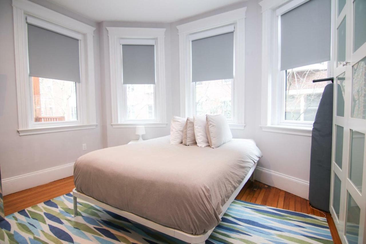 A Stylish Stay W/ A Queen Bed, Heated Floors.. #34 بروكلاين المظهر الخارجي الصورة